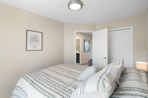 263 Mahogany Way Se, Calgary, AB - Indoor Photo Showing Bedroom