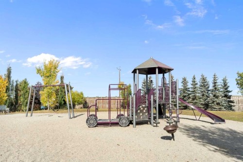 263 Mahogany Way Se, Calgary, AB - Outdoor