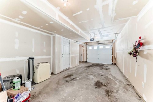 5 Redstone Circle Ne, Calgary, AB - Indoor Photo Showing Garage