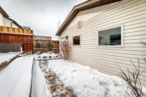 36 Panora Way Nw, Calgary, AB 