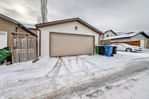 36 Panora Way Nw, Calgary, AB 