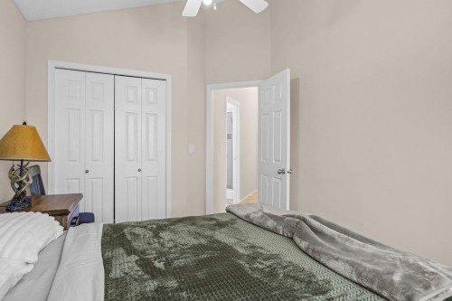 808 Lawrence Grassi Ridge, Canmore, AB - Indoor Photo Showing Bedroom