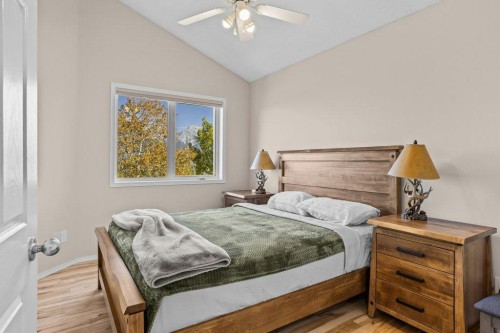 808 Lawrence Grassi Ridge, Canmore, AB - Indoor Photo Showing Bedroom