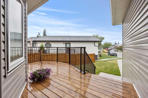 335 Sheep River Place, Okotoks, AB - Outdoor With Deck Patio Veranda With Exterior