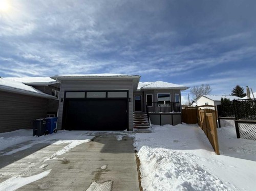 335 Sheep River Place, Okotoks, AB - Outdoor