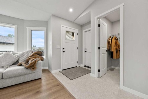 335 Sheep River Place, Okotoks, AB - Indoor
