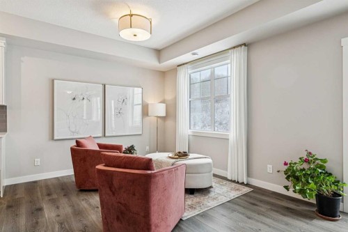 718 Cranbrook Walk Se, Calgary, AB - Indoor Photo Showing Other Room