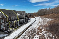 718 Cranbrook Walk SE Calgary, AB T3M 2V5