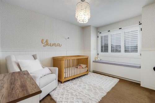 153 Cranridge Terrace Se, Calgary, AB - Indoor Photo Showing Other Room