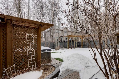 153 Cranridge Terrace Se, Calgary, AB - Outdoor