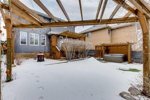 153 Cranridge Terrace Se, Calgary, AB - Outdoor