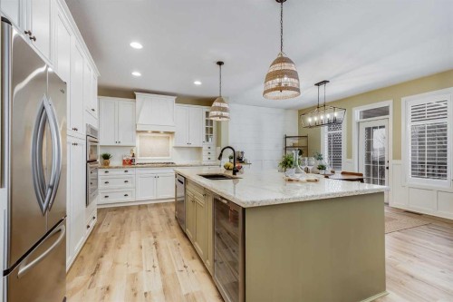 153 Cranridge Terrace Se, Calgary, AB - Indoor Photo Showing Kitchen With Upgraded Kitchen