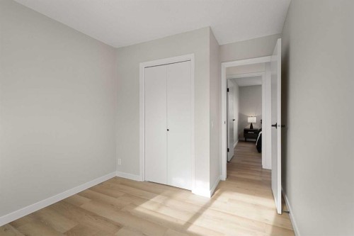 347 Queensland Drive Se, Calgary, AB - Indoor Photo Showing Other Room