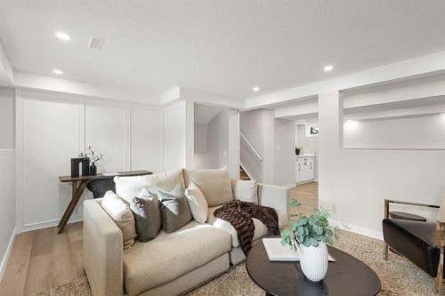 347 Queensland Drive Se, Calgary, AB - Indoor Photo Showing Living Room