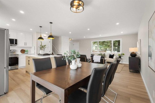 347 Queensland Drive Se, Calgary, AB - Indoor