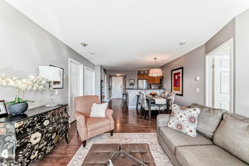 306-1121 6 Avenue Sw, Calgary, AB - Indoor Photo Showing Living Room
