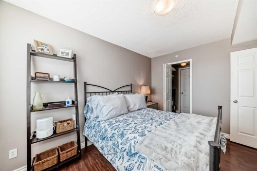 306-1121 6 Avenue Sw, Calgary, AB - Indoor Photo Showing Bedroom