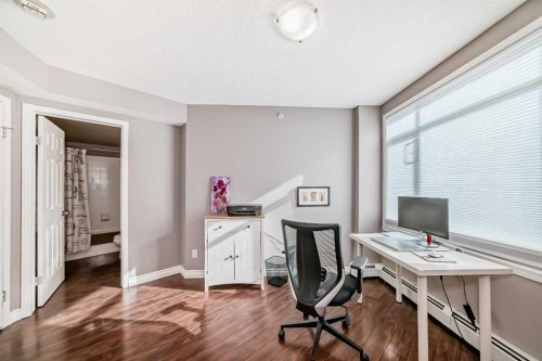 306-1121 6 Avenue Sw, Calgary, AB - Indoor Photo Showing Office