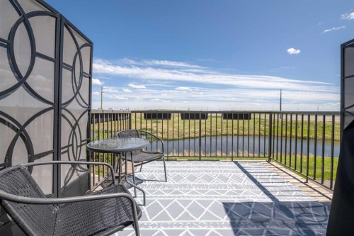 100 Copperstone Villas Se, Calgary, AB - Outdoor With Exterior