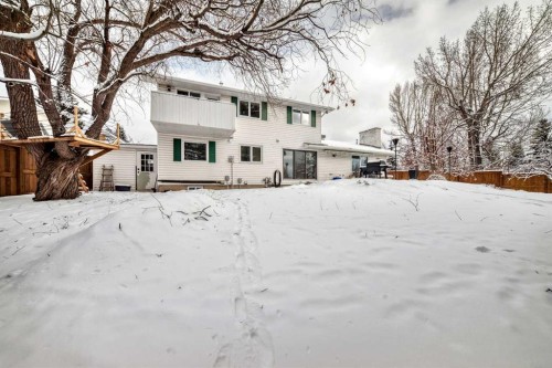 9611 Palisan Place Sw, Calgary, AB - Outdoor