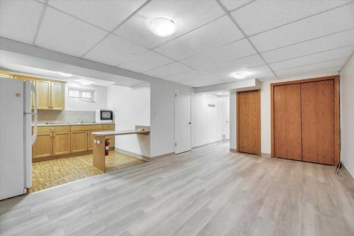 712 Kingsmere Crescent Sw, Calgary, AB - Indoor