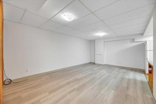 712 Kingsmere Crescent Sw, Calgary, AB - Indoor