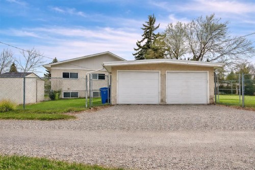 712 Kingsmere Crescent Sw, Calgary, AB - Outdoor