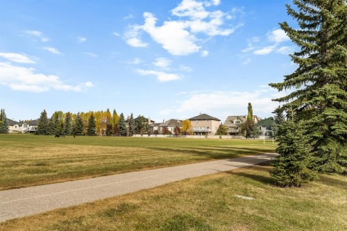 120 Simcoe Close Sw, Calgary, AB - Outdoor With View