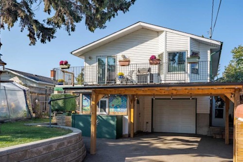 64 Foxwell Road Se, Calgary, AB - Outdoor