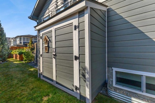 1195 Cranbrook Gardens Se, Calgary, AB - Outdoor With Exterior