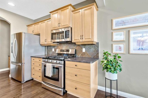 356 Everstone Drive Sw, Calgary, AB - Indoor Photo Showing Kitchen With Stainless Steel Kitchen