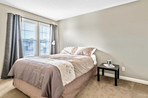 356 Everstone Drive Sw, Calgary, AB - Indoor Photo Showing Bedroom