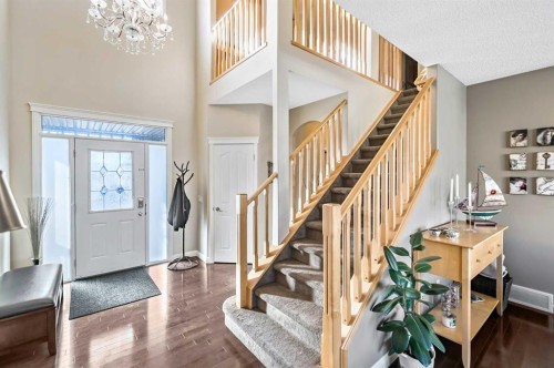 356 Everstone Drive Sw, Calgary, AB - Indoor Photo Showing Other Room