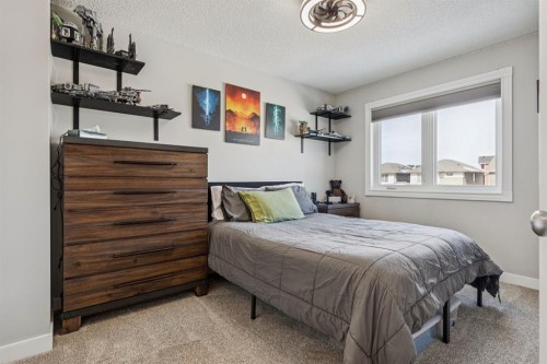 259 Canals Close Sw, Airdrie, AB - Indoor Photo Showing Bedroom
