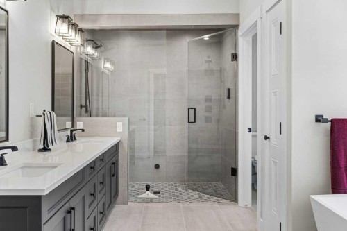 137 Silvertip Ridge, Canmore, AB - Indoor Photo Showing Bathroom