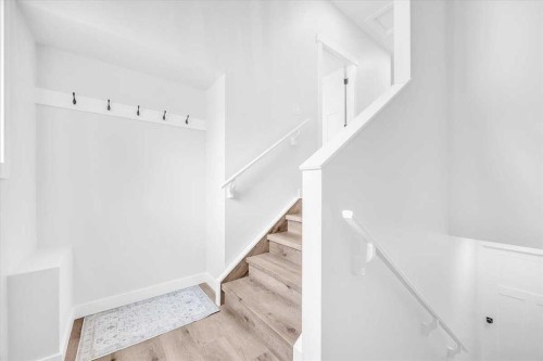 1014 Limit Avenue, Crossfield, AB - Indoor Photo Showing Other Room