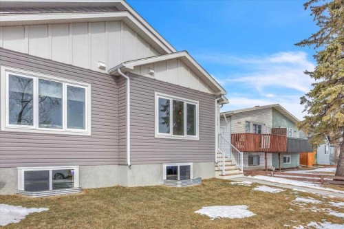 1014 Limit Avenue, Crossfield, AB - Outdoor