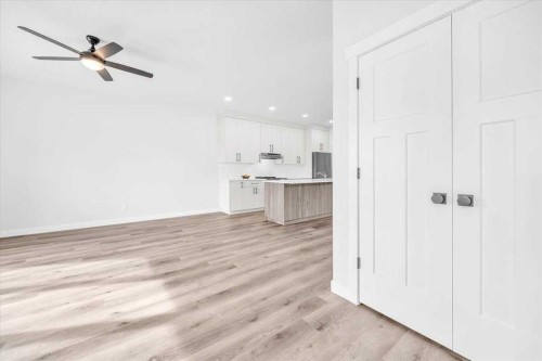 1014 Limit Avenue, Crossfield, AB - Indoor