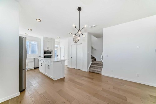 120 Seton Villas Se, Calgary, AB - Indoor Photo Showing Kitchen