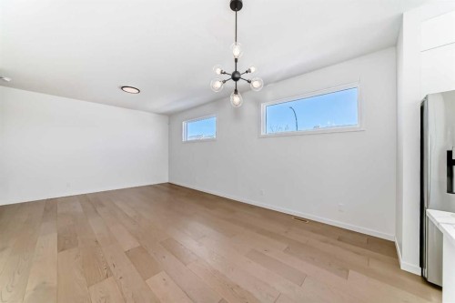 120 Seton Villas Se, Calgary, AB - Indoor