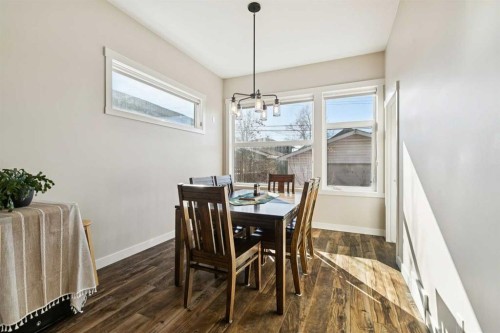 1013 19 Avenue Se, Calgary, AB - Indoor Photo Showing Dining Room