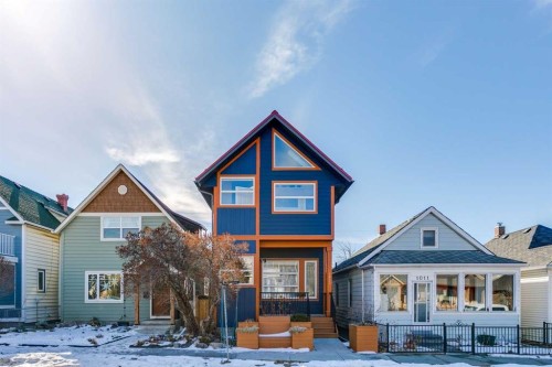 1013 19 Avenue Se, Calgary, AB - Outdoor With Facade