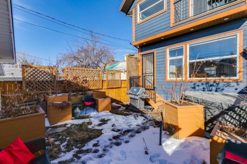 1013 19 Avenue Se, Calgary, AB - Outdoor