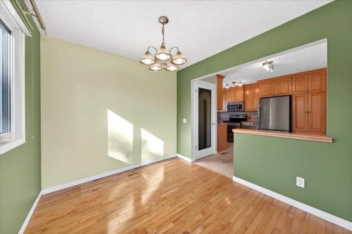215 Pinegrove Close Ne, Calgary, AB - Indoor Photo Showing Other Room