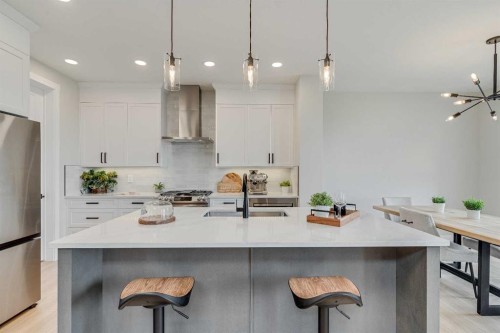 467 Kinniburgh Loop, Chestermere, AB - Indoor Photo Showing Kitchen With Upgraded Kitchen