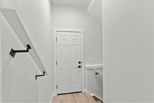 467 Kinniburgh Loop, Chestermere, AB - Indoor Photo Showing Other Room