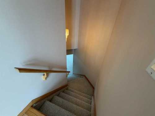 5111 Shannon Drive, Olds, AB - Indoor Photo Showing Other Room