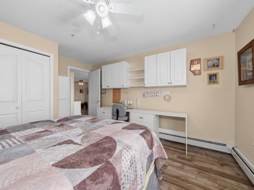 3208 Millrise Point Sw, Calgary, AB - Indoor Photo Showing Bedroom