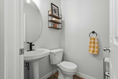218 Coville Circle Ne, Calgary, AB - Indoor Photo Showing Bathroom