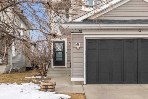 218 Coville Circle Ne, Calgary, AB - Outdoor